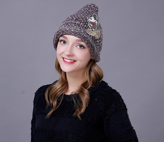 秋冬保暖又時(shí)髦，一頂針織帽就足夠！