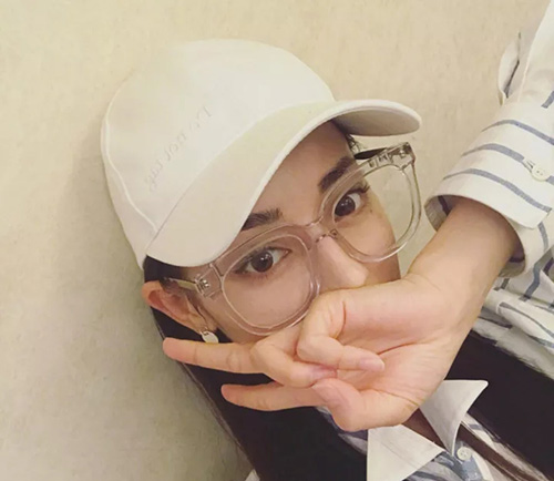 秋冬最適合戴帽子的發(fā)型不只土馬尾 秋冬最適合戴帽子的發(fā)型不只土馬尾