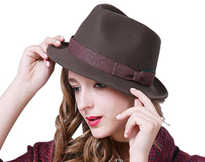 時(shí)尚發(fā)型與帽子的搭配技巧 時(shí)尚發(fā)型與帽子的搭配技巧