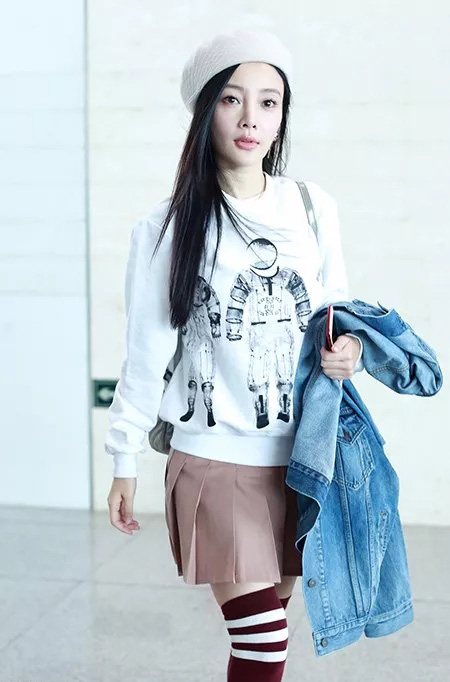 今冬時尚圈最紅單品貝雷帽,究竟你該搭什么發(fā)型? 今冬時尚圈最紅單品貝雷帽,究竟你該搭什么發(fā)型?